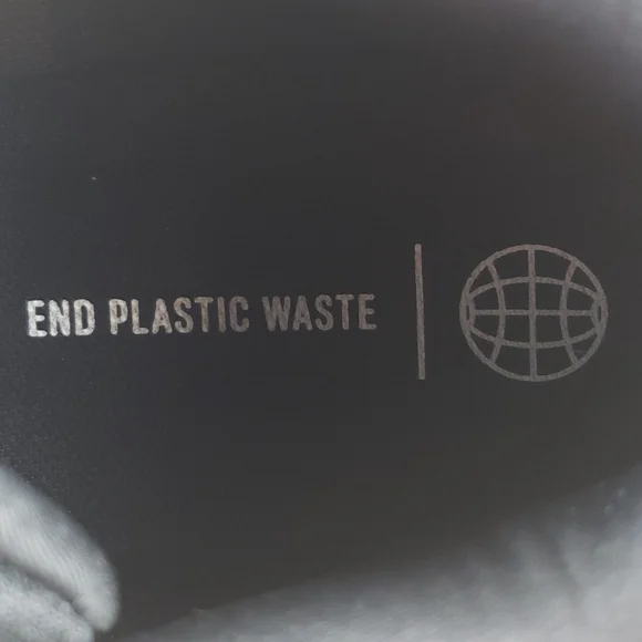 adidas Questar Men's Running Casual Sneakers Black White - Picture 9 of 10